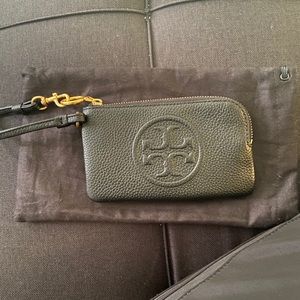 Tory Burch wallet